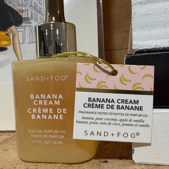 SAND + FOG Banana Cream Body Oil - Picture 3 of 3